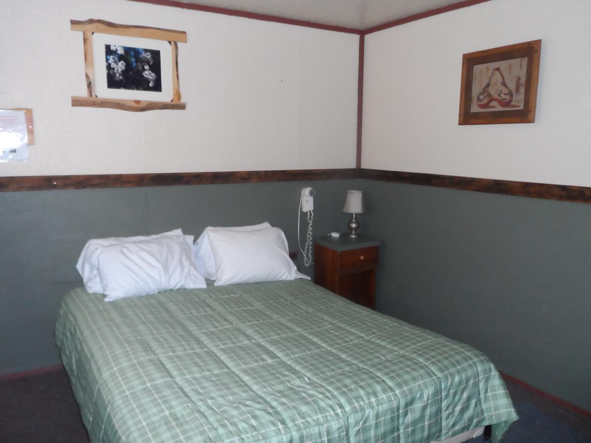 Motel The Jack Saloon à Lolo Chambre photo